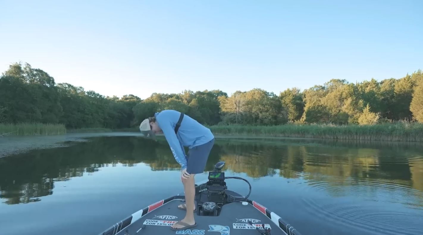 HOT Bass Fishing Tips for HOT Weather (How to beat the heat)