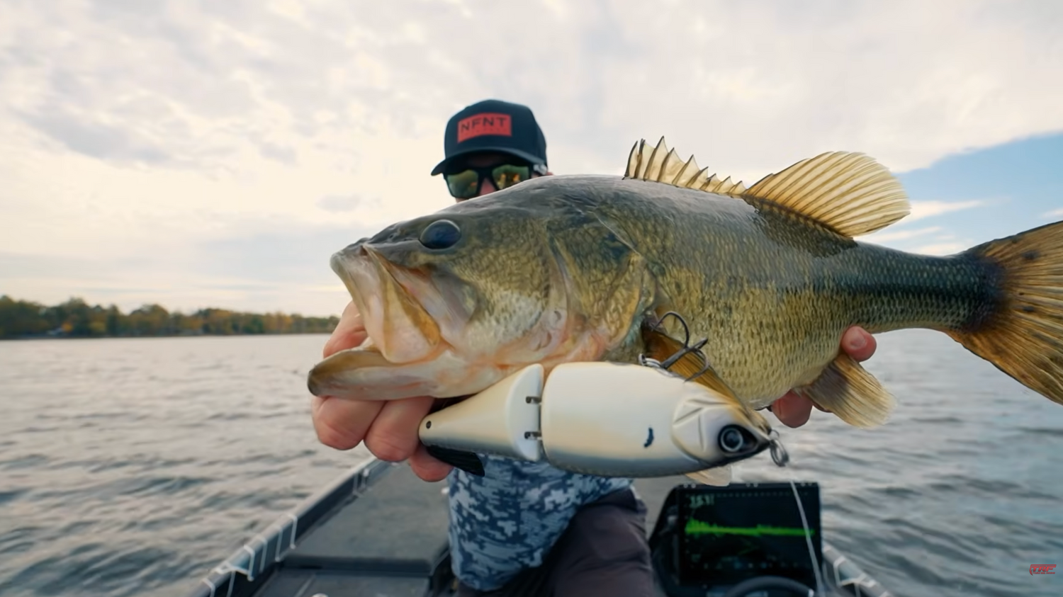Easy vs Hard Swimbaits for Bass Fishing